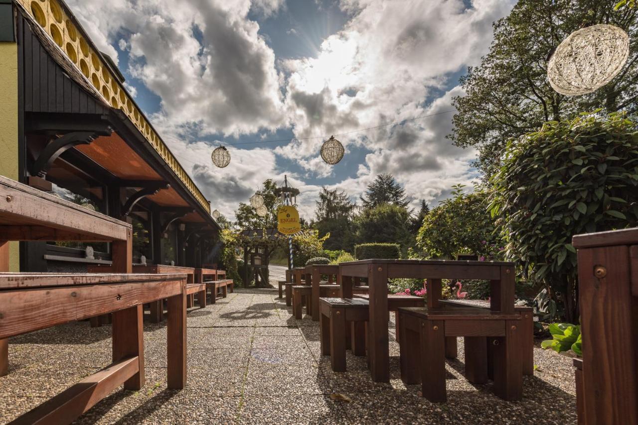 Engel Hotel Grill Bar Niedernhausen Exteriér fotografie